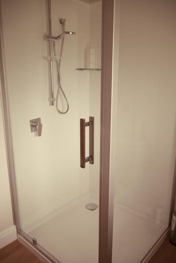 Apartment On St Georges แฮฟล็อค นอร์ท ภายนอก รูปภาพ